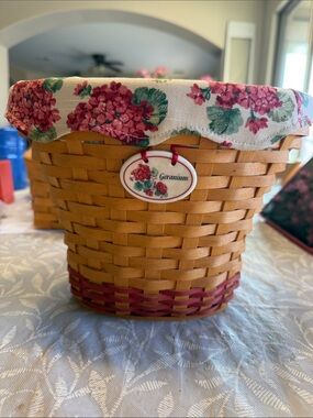 Longaberger Basket with Pink Floral Liner and Natural Weave